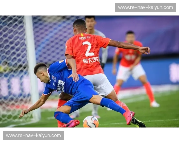 绿茵巅峰对决：恒大vs富力经典战役集锦，重燃激情！